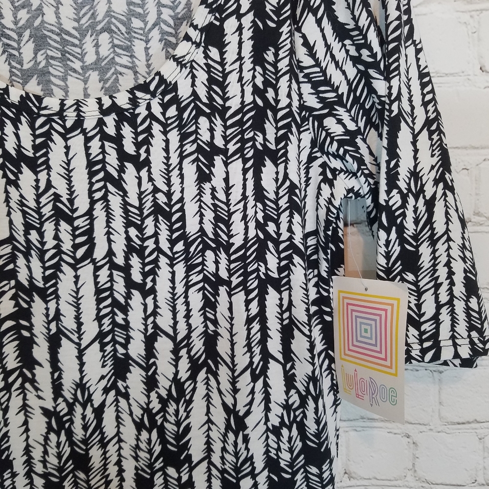 Black and white graphic printed dress - Picture 2 of 6
